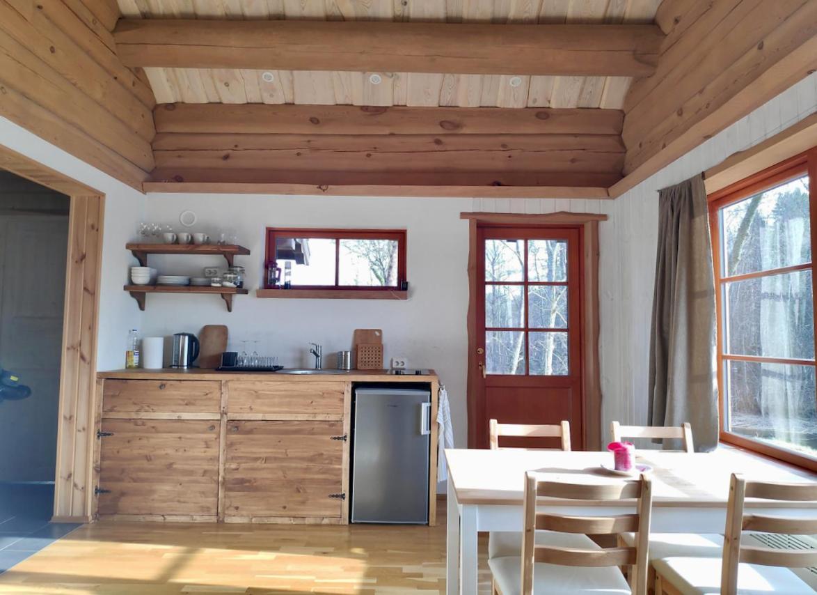 Joeaeaere Puhkekeskus Villa Langa Oda fotoğraf